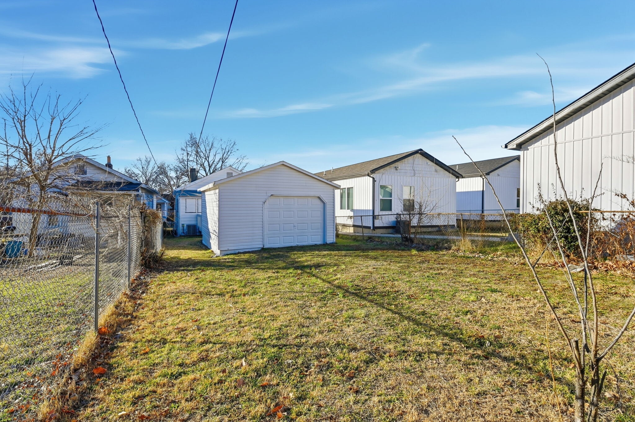 Building Photo - 6531 Plymouth Ave