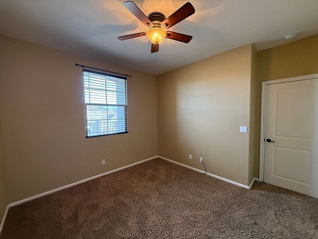 Building Photo - Beautiful Large Two Story Home is Centrall...