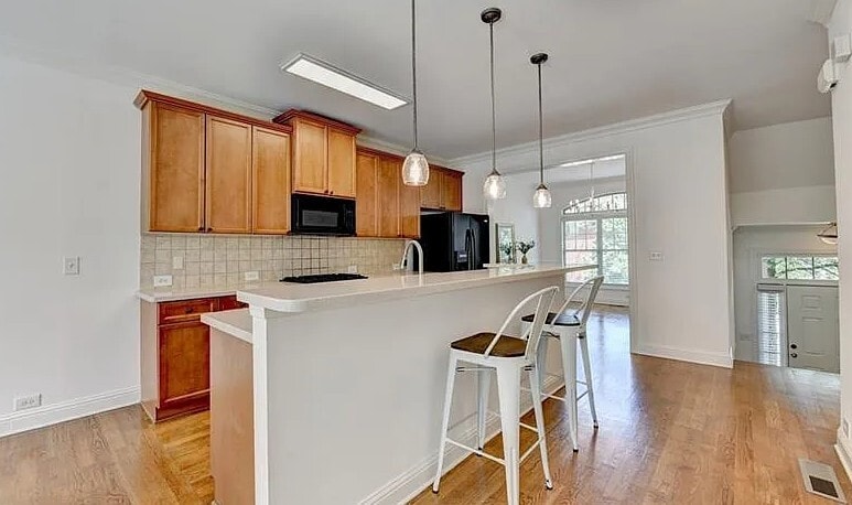 Building Photo - 10898 Gallier St