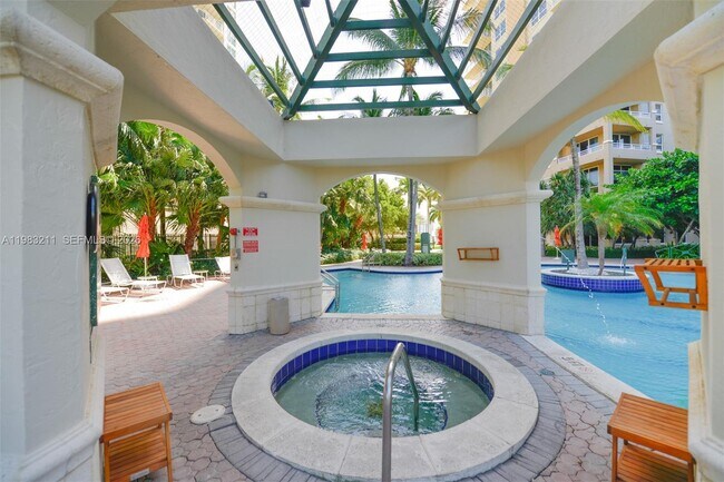 Building Photo - 19501 W Country Club Dr