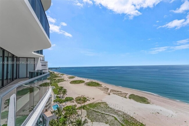 Building Photo - 900 N Ocean Blvd