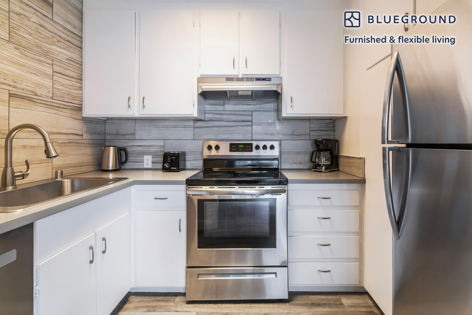 Building Photo - 801 Middlefield Rd