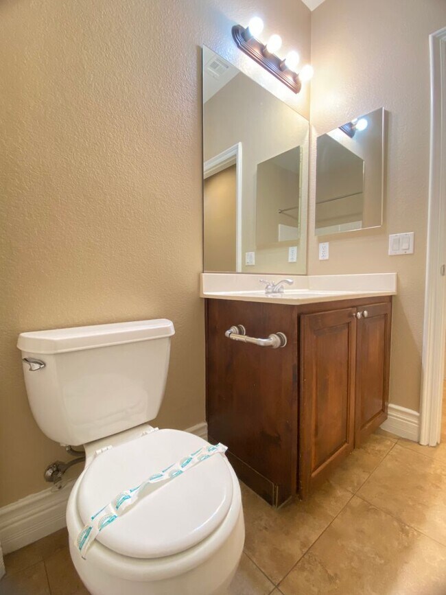 Building Photo - 95 Broken Putter Way