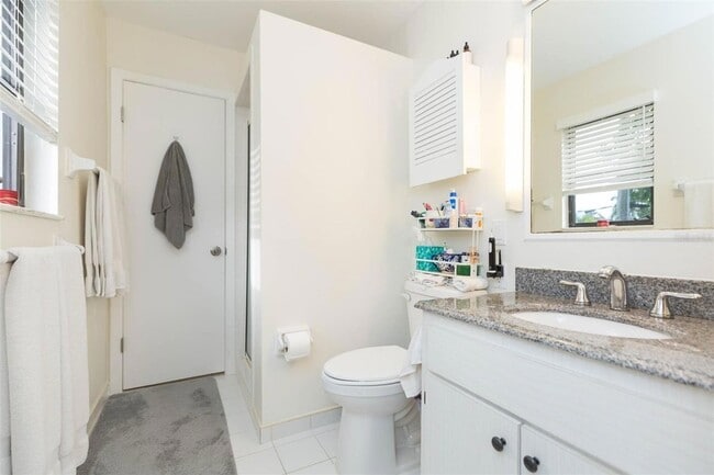 Building Photo - 3604 E Maritana Dr