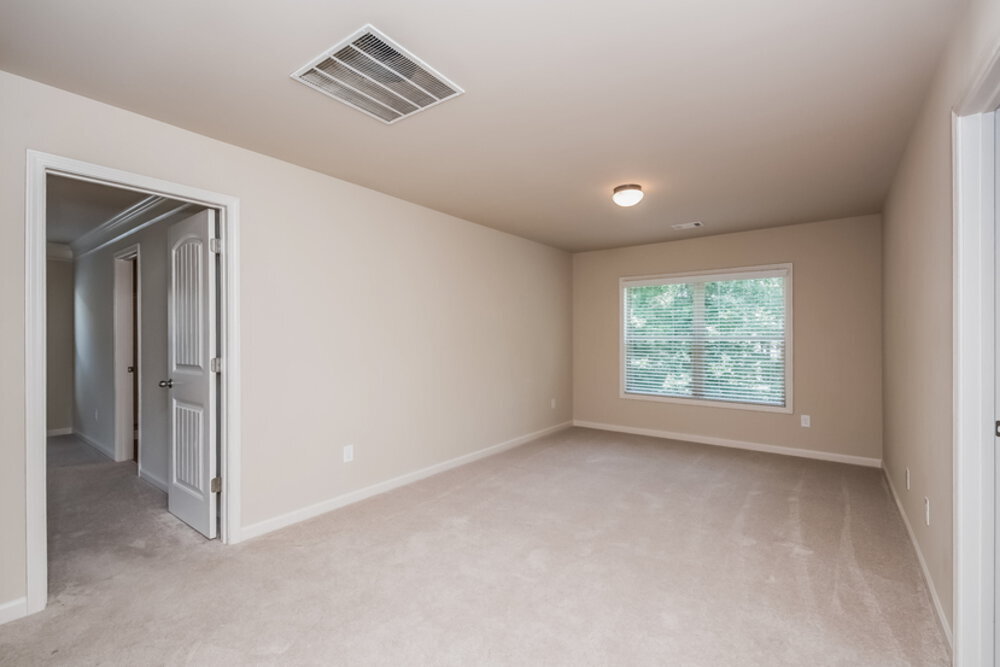 Building Photo - 231 Shaw Dr