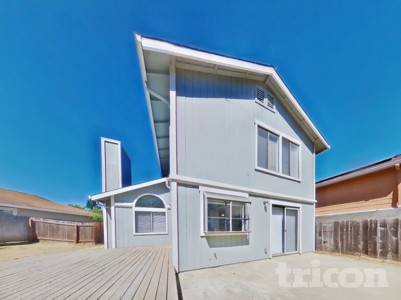 Building Photo - 254 Voyager Dr