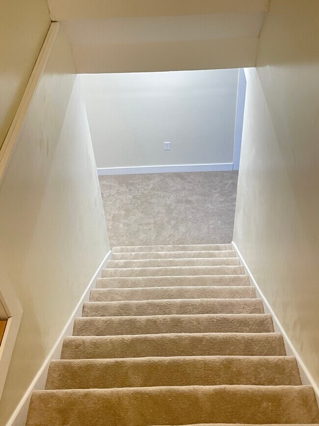 Building Photo - 8139 180th St W