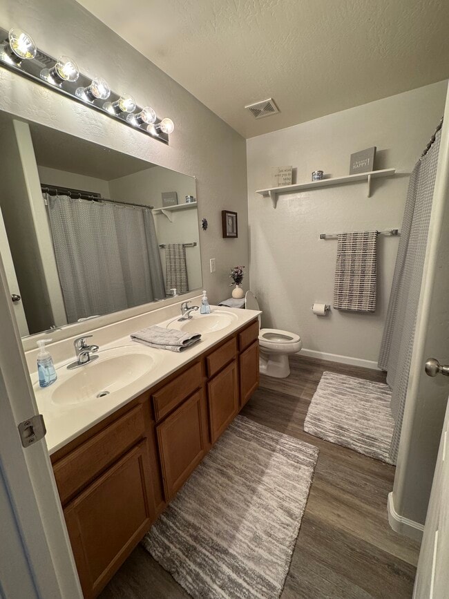 Building Photo - 23237 W Yavapai St