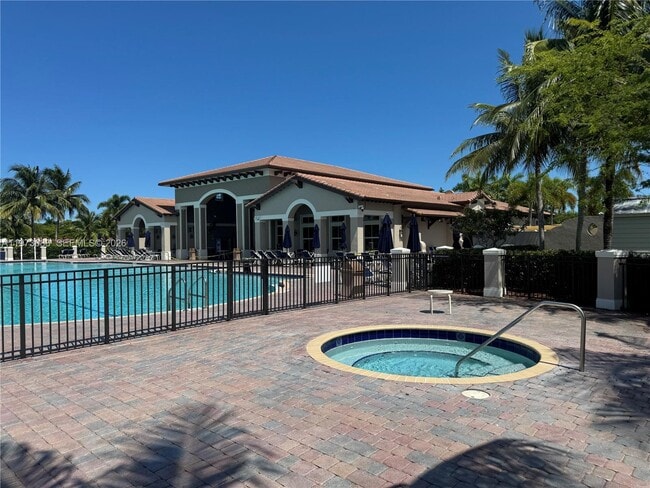 Building Photo - 8877 SW 223rd Ln