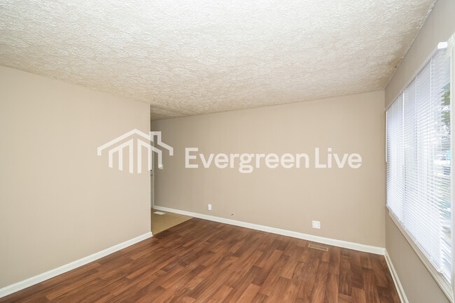 Building Photo - 8724 Montery Rd