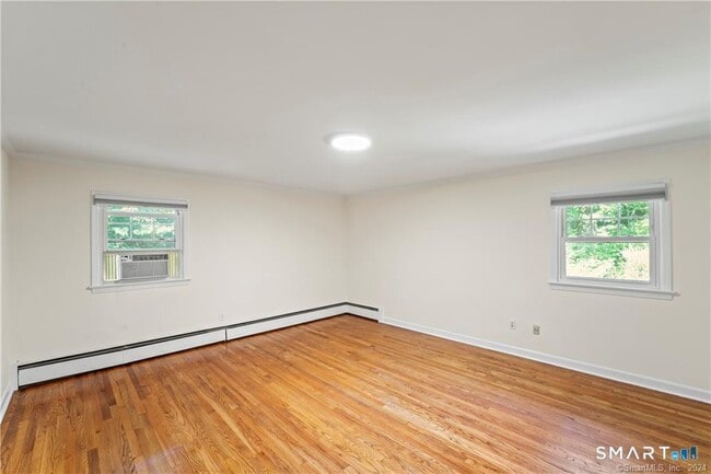 Building Photo - 791 Newfield Ave