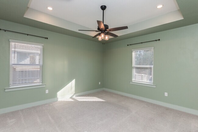 Building Photo - 1938 Westhill Dr