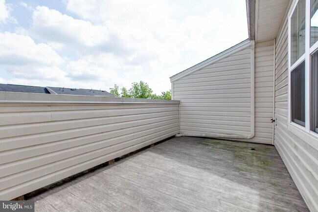 Building Photo - 7110 Druce Way