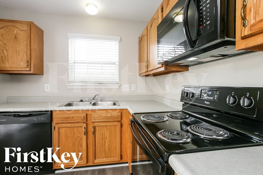 Building Photo - 11334 Smoothbark Dr