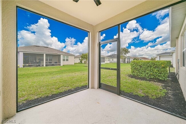 Building Photo - 17325 Coastal Ridge Dr