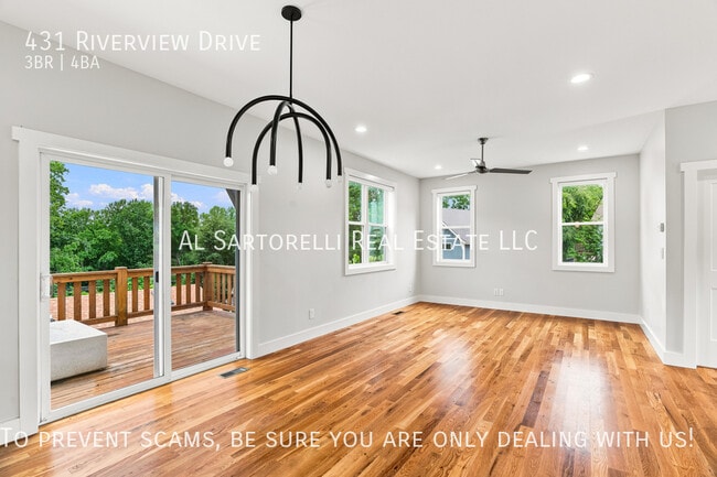 Building Photo - 431 Riverview Dr