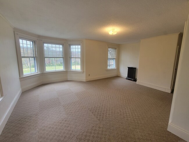 Building Photo - 270 Cherry Brook Rd