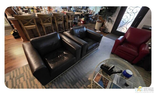 Building Photo - 15300 Palm Dr