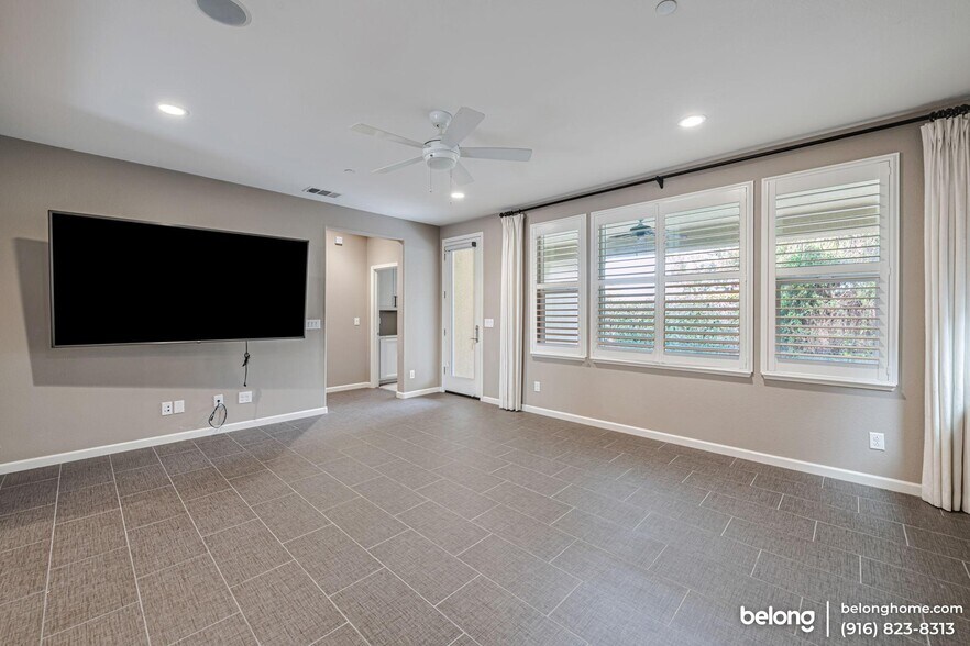Building Photo - 9773 Philta Way
