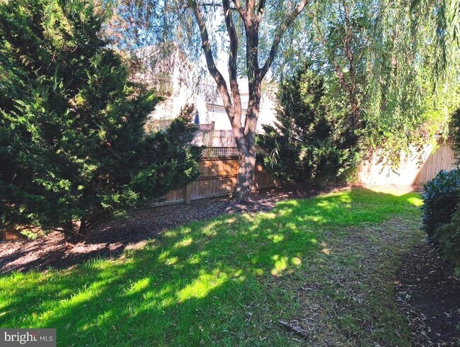 Building Photo - 42274 Winter Haven Dr