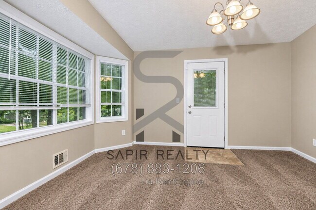 Building Photo - 1002 Darvin Ln