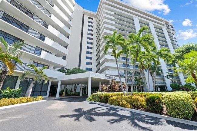 Building Photo - 5100 N Ocean Blvd