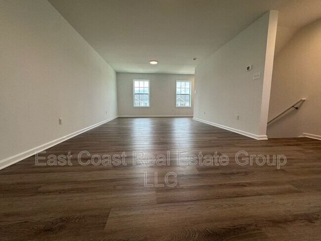 Building Photo - 52 Snowdrop Ct