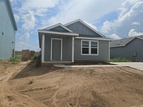 Building Photo - 2312 Dust Devil Dr