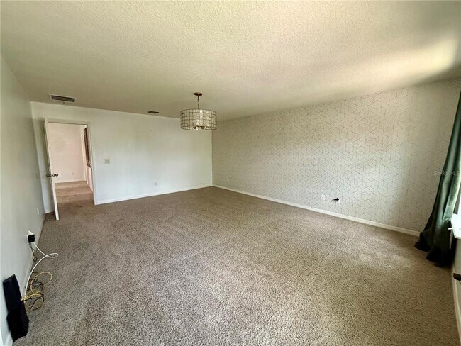 Building Photo - 2706 Monticello Way