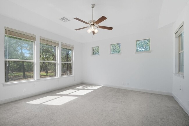 Building Photo - 117 Hornsby Trail