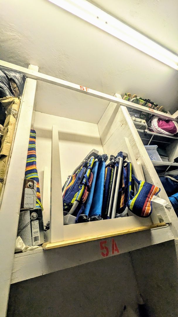 Building Photo - Annual UNfurnished Siesta Key Gulf front 2/2 condo with water views!