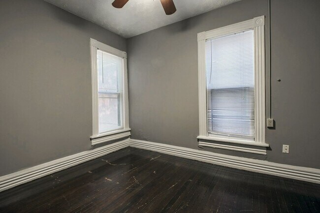 Building Photo - 226-228-228 Wilber Ave