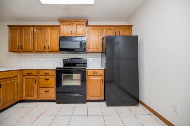Building Photo - 3508 Berkshire