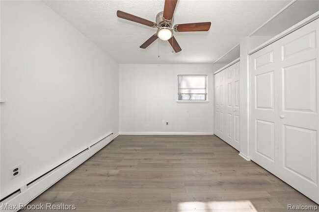 Building Photo - 3206 Shenandoah Dr