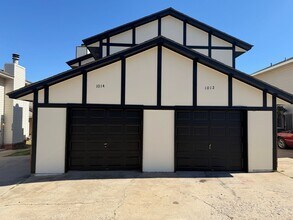 Building Photo - 1012 N Chowning Ave