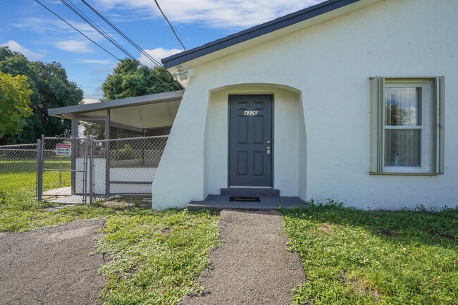 Building Photo - 4326 Barbridge Rd