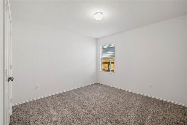 Building Photo - 132 Josey Wales Dr