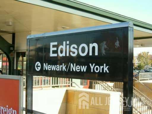 Building Photo - 2303 Jesse Way