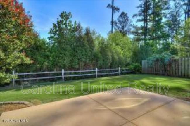 Building Photo - 1003 Glenhaven Dr