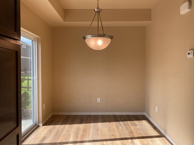 Building Photo - Lovely 3 Bed 2.5 Bath Home in Timbervine