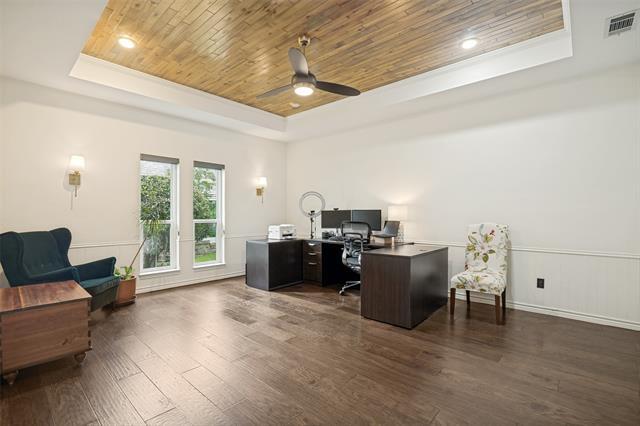 Building Photo - 2408 Dunwick Dr