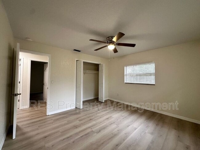 Building Photo - 37019 Pine Meadows Ln