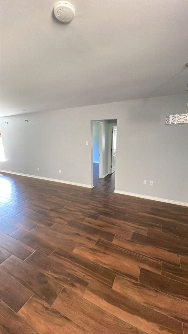 Building Photo - 3 BD 2 BA Home in the Bayou View School District of Gulfport includes LAWN CARE