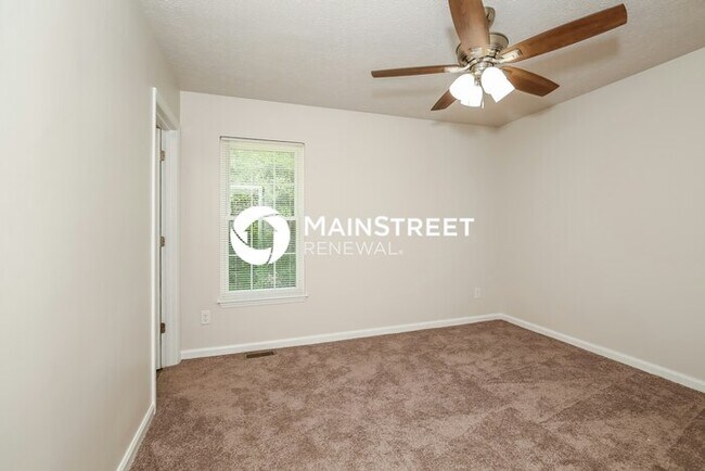 Building Photo - 3 Bedroom Pet-Friendly Home in HIGH POINT,...