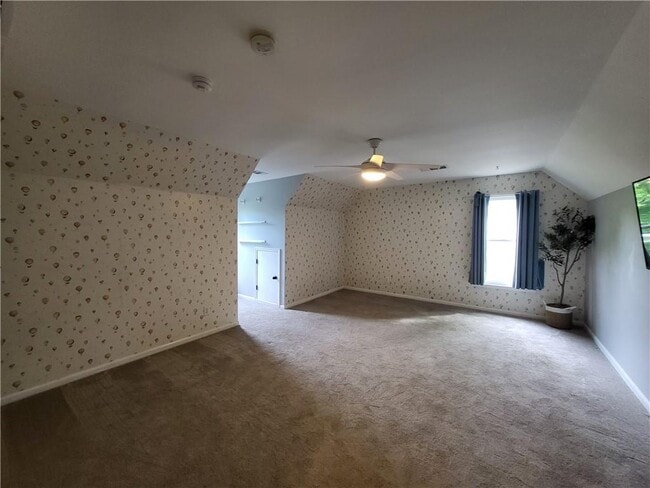 Building Photo - 1155 Davis Pl NW