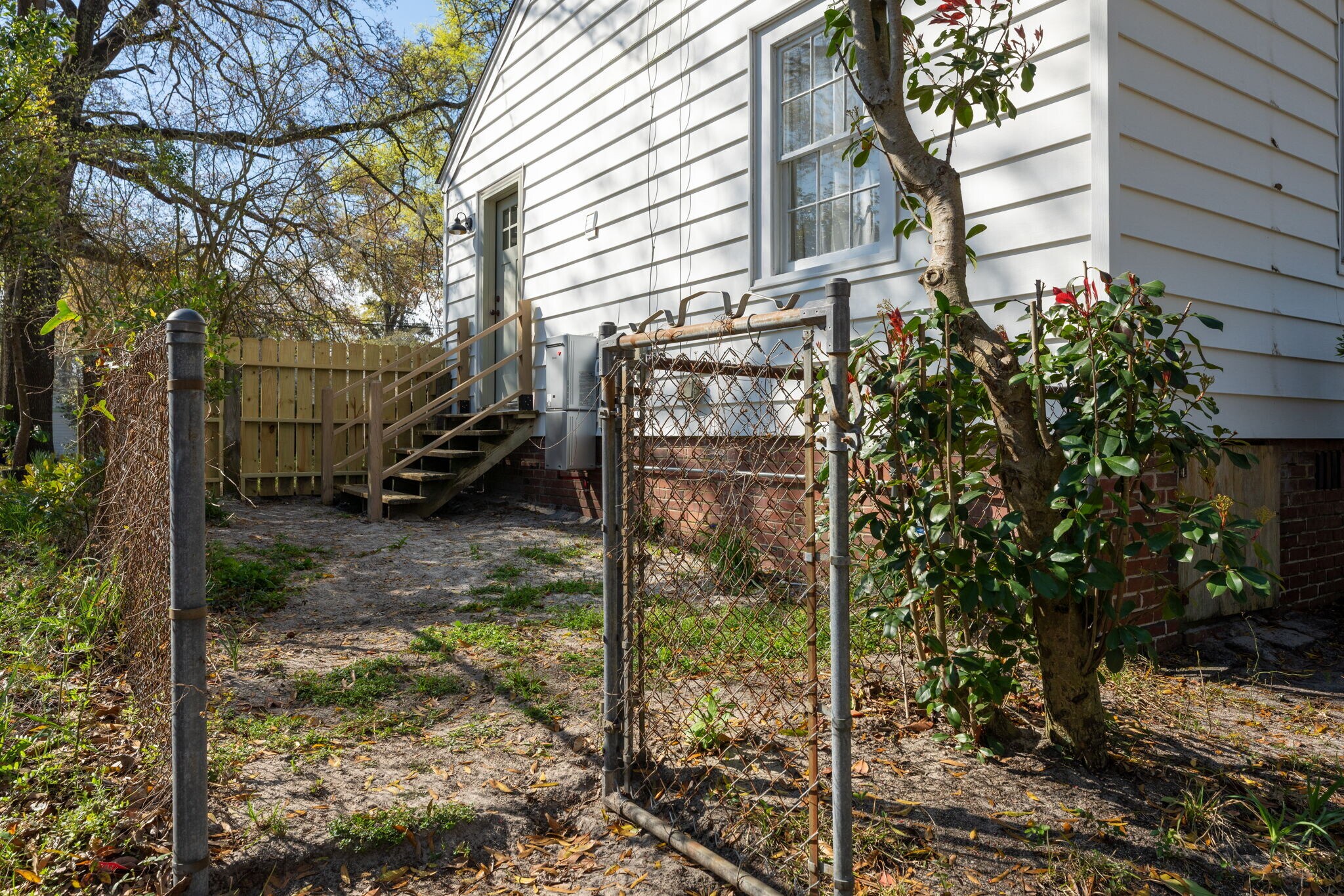 Building Photo - 705 Ivey Cir