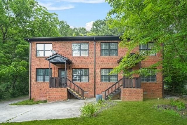 Building Photo - 545 Elmwood Rd NW