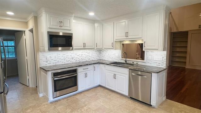 Building Photo - 6606 Cliffwood Ct