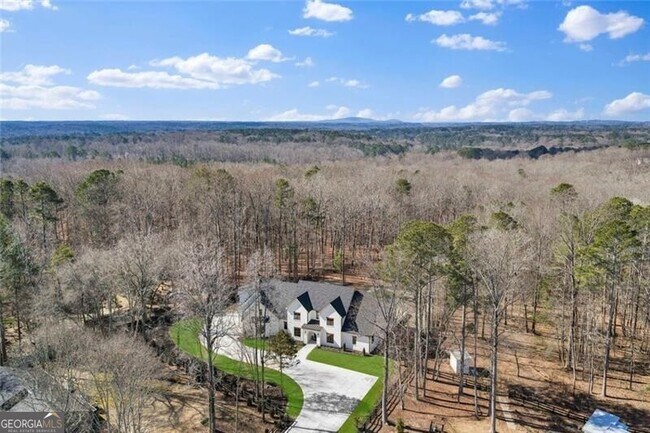 Building Photo - 2309 Dinsmore Rd