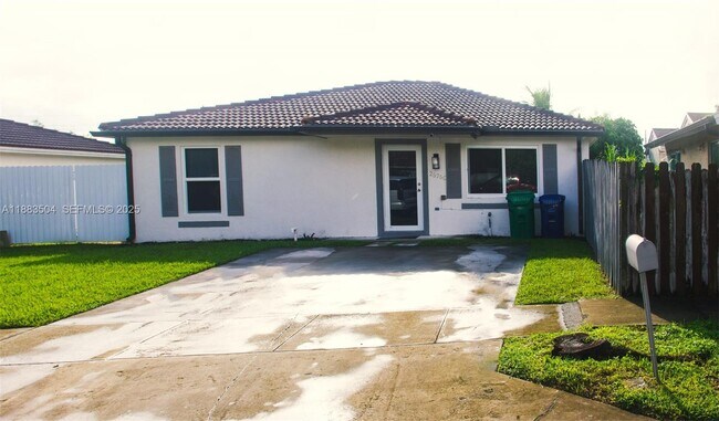 Building Photo - 25760 SW 127th Ct